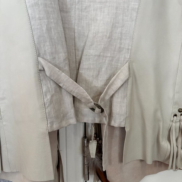 Double D Ranch Vest - Picture 10 of 14